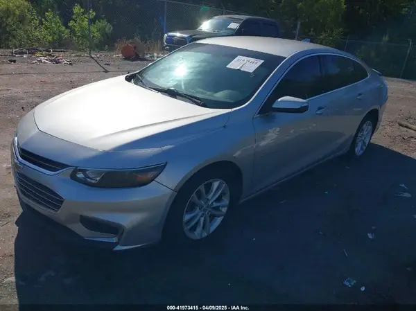 1G1ZE5ST5HF226372 2017 CHEVROLET MALIBU - Image 2
