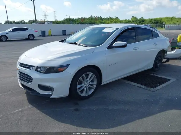 1G1ZE5ST5HF228347 2017 CHEVROLET MALIBU - Image 2