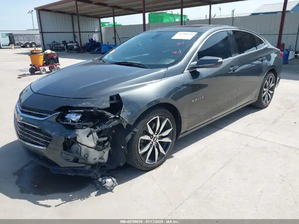 1G1ZE5ST5HF229322 2017 CHEVROLET MALIBU - Image 2