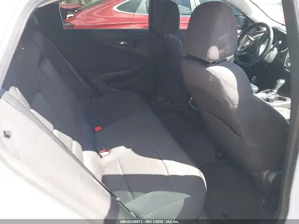 1G1ZE5ST5HF230468 2017 CHEVROLET MALIBU - Image 8