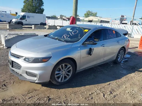 1G1ZE5ST5HF234407 2017 CHEVROLET MALIBU - Image 2