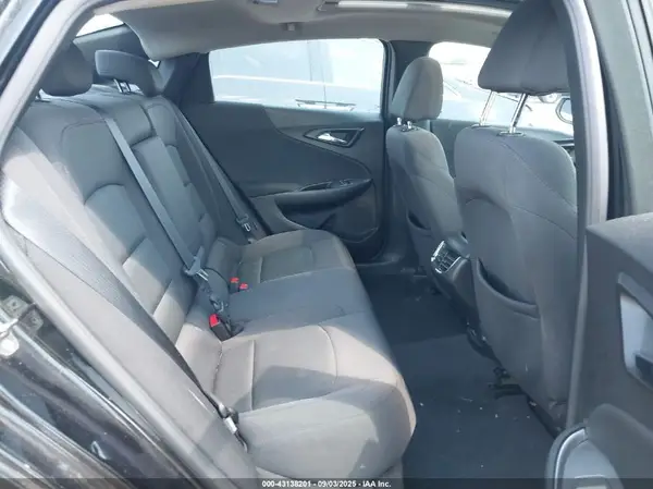 1G1ZE5ST5HF235914 2017 CHEVROLET MALIBU - Image 8