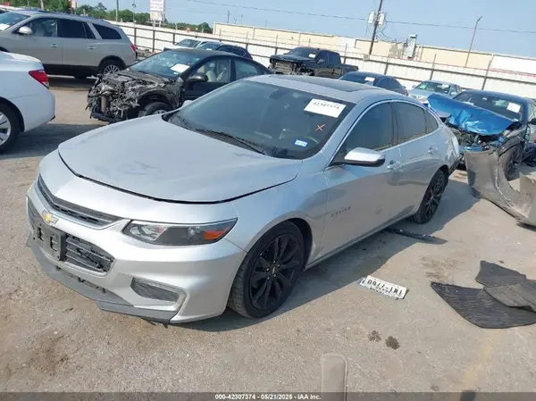1G1ZE5ST5HF242720 2017 CHEVROLET MALIBU - Image 2