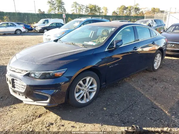 1G1ZE5ST5HF245472 2017 CHEVROLET MALIBU - Image 2