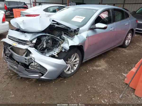 1G1ZE5ST5HF248520 2017 CHEVROLET MALIBU - Image 2