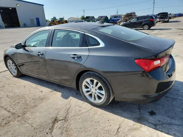 1G1ZE5ST5HF250803 2017 CHEVROLET MALIBU - Image 2