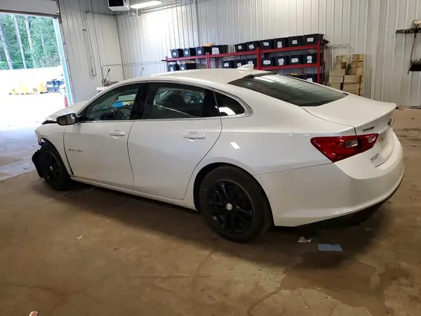 1G1ZE5ST5HF253376 2017 CHEVROLET MALIBU - Image 2