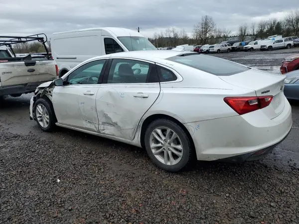 1G1ZE5ST5HF257119 2017 CHEVROLET MALIBU - Image 2