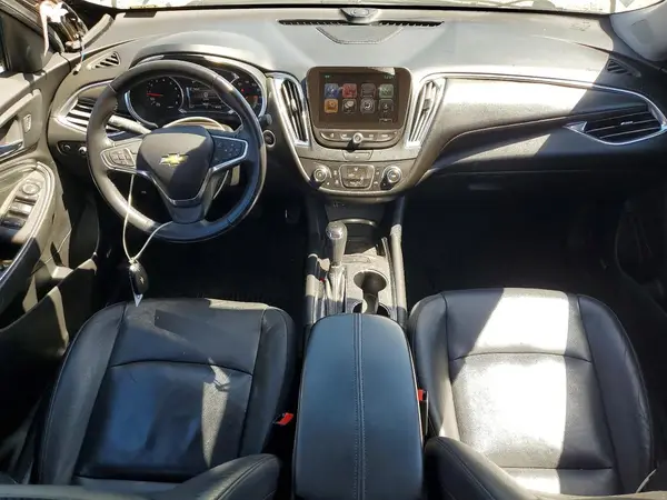 1G1ZE5ST5HF261705 2017 CHEVROLET MALIBU - Image 8