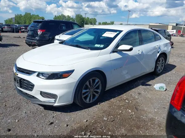 1G1ZE5ST5HF279878 2017 CHEVROLET MALIBU - Image 2