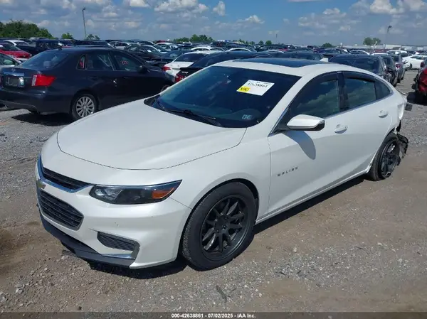 1G1ZE5ST5HF291593 2017 CHEVROLET MALIBU - Image 2