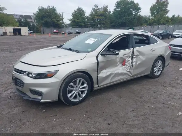 1G1ZE5ST6GF258357 2016 CHEVROLET MALIBU - Image 2