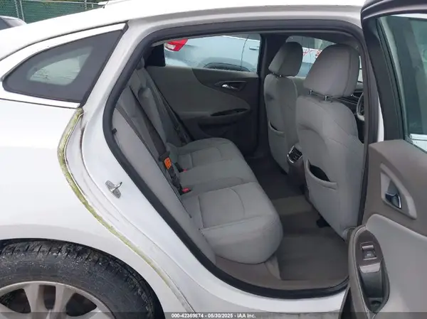 1G1ZE5ST6GF303183 2016 CHEVROLET MALIBU - Image 8