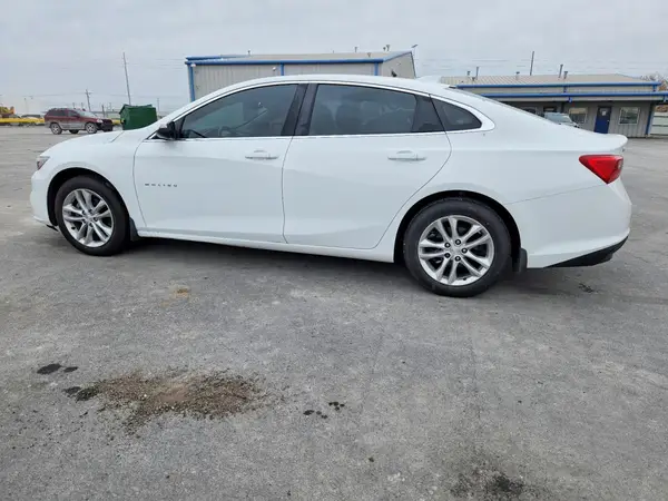 1G1ZE5ST6GF343344 2016 CHEVROLET MALIBU - Image 2