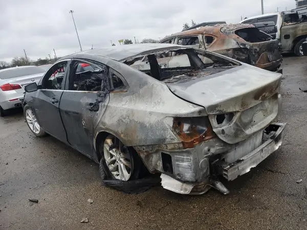 1G1ZE5ST6HF101994 2017 CHEVROLET MALIBU - Image 2