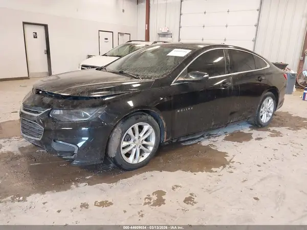 1G1ZE5ST6HF103955 2017 CHEVROLET MALIBU - Image 2