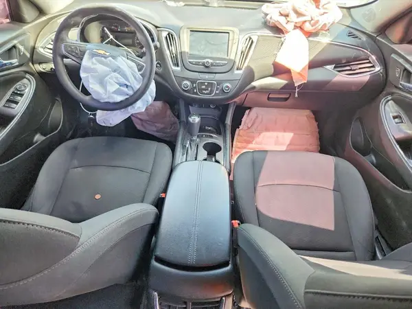 1G1ZE5ST6HF104894 2017 CHEVROLET MALIBU - Image 8