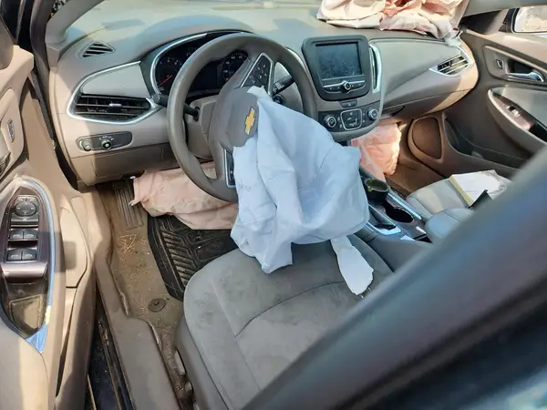 1G1ZE5ST6HF106869 2017 CHEVROLET MALIBU - Image 8
