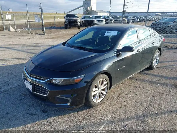 1G1ZE5ST6HF107147 2017 CHEVROLET MALIBU - Image 2