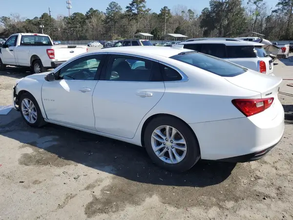 1G1ZE5ST6HF110582 2017 CHEVROLET MALIBU - Image 2