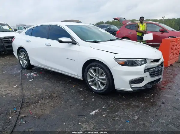 1G1ZE5ST6HF119119 2017 CHEVROLET MALIBU - Image 1