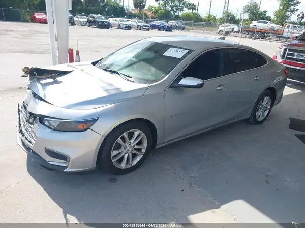 1G1ZE5ST6HF120884 2017 CHEVROLET MALIBU - Image 2