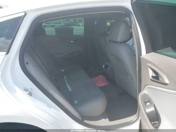 1G1ZE5ST6HF121307 2017 CHEVROLET MALIBU - Image 8