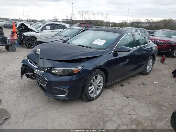 1G1ZE5ST6HF136454 2017 CHEVROLET MALIBU - Image 2