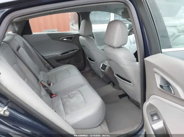 1G1ZE5ST6HF136454 2017 CHEVROLET MALIBU - Image 8
