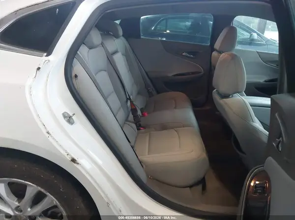 1G1ZE5ST6HF138270 2017 CHEVROLET MALIBU - Image 8