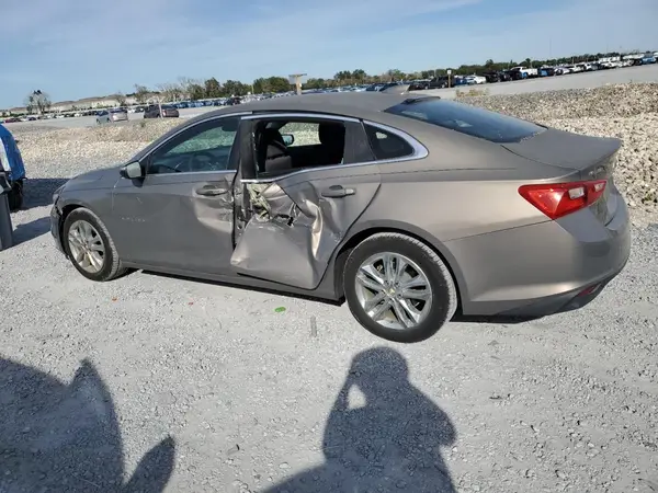 1G1ZE5ST6HF165324 2017 CHEVROLET MALIBU - Image 2