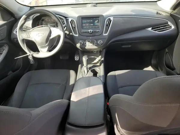 1G1ZE5ST6HF165324 2017 CHEVROLET MALIBU - Image 8