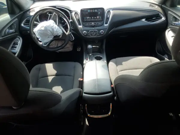 1G1ZE5ST6HF167557 2017 CHEVROLET MALIBU - Image 8