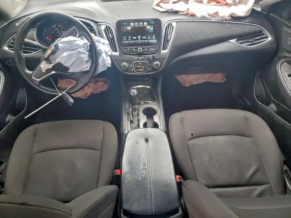 1G1ZE5ST6HF170815 2017 CHEVROLET MALIBU - Image 8