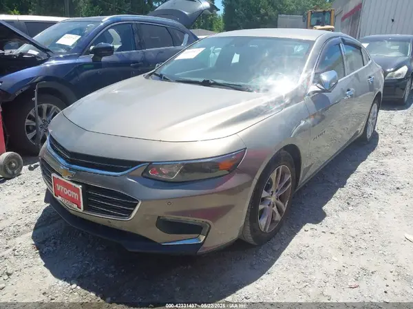1G1ZE5ST6HF185895 2017 CHEVROLET MALIBU - Image 2