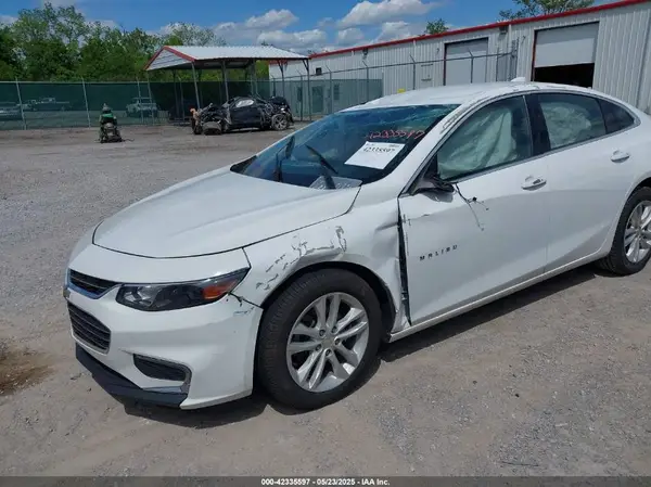 1G1ZE5ST6HF201271 2017 CHEVROLET MALIBU - Image 2
