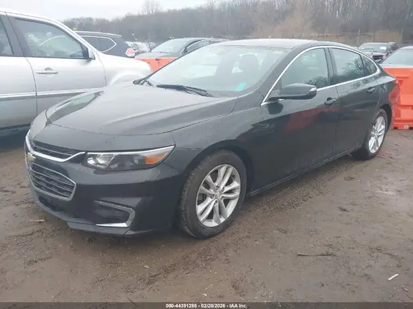 1G1ZE5ST6HF203554 2017 CHEVROLET MALIBU - Image 2