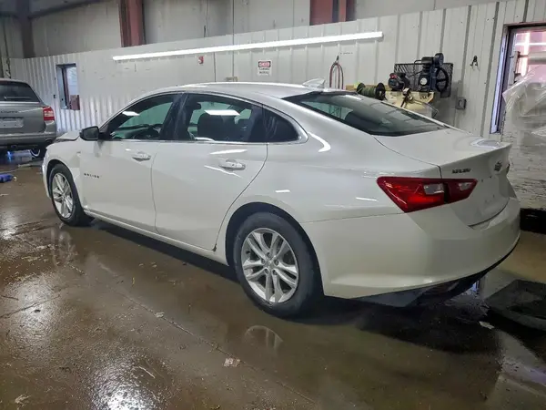 1G1ZE5ST6HF205966 2017 CHEVROLET MALIBU - Image 2