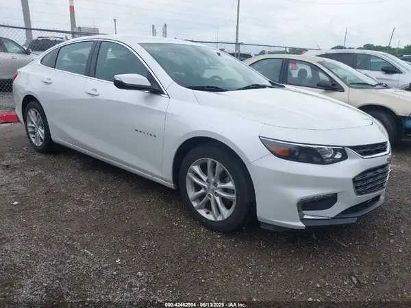 1G1ZE5ST6HF207863 2017 CHEVROLET MALIBU - Image 1