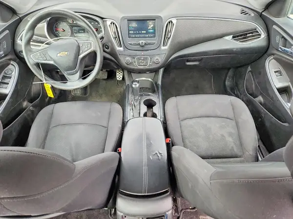 1G1ZE5ST6HF211198 2017 CHEVROLET MALIBU - Image 8
