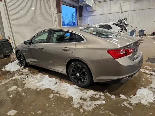1G1ZE5ST6HF212528 2017 CHEVROLET MALIBU - Image 2