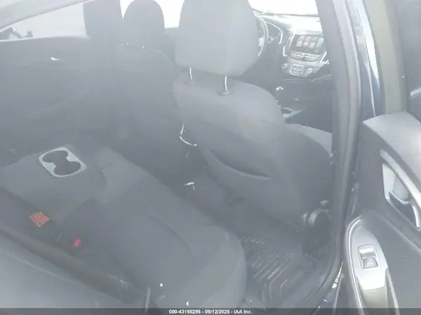 1G1ZE5ST6HF221357 2017 CHEVROLET MALIBU - Image 8