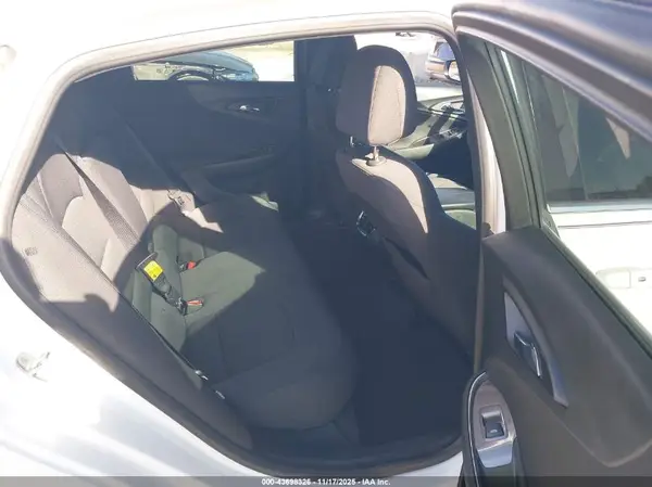 1G1ZE5ST6HF226087 2017 CHEVROLET MALIBU - Image 8