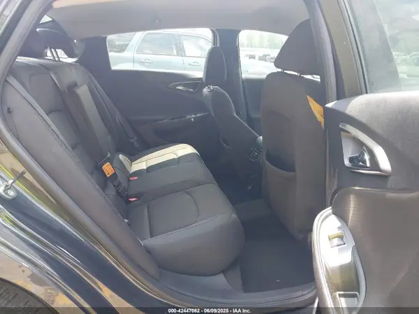 1G1ZE5ST6HF246050 2017 CHEVROLET MALIBU - Image 8