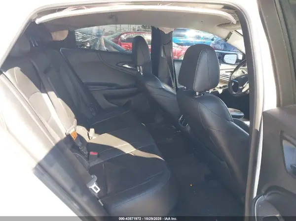 1G1ZE5ST6HF256688 2017 CHEVROLET MALIBU - Image 8