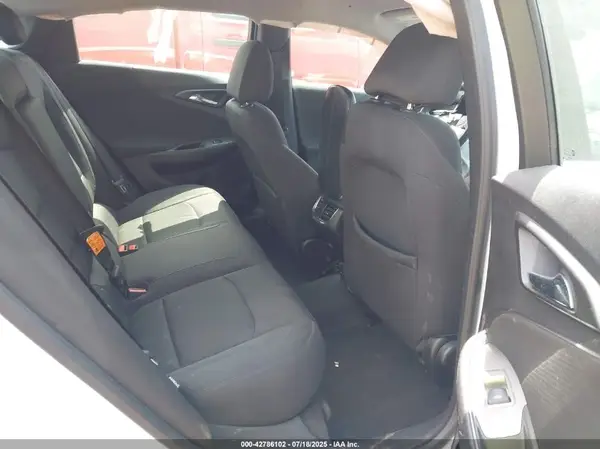 1G1ZE5ST6HF256898 2017 CHEVROLET MALIBU - Image 8