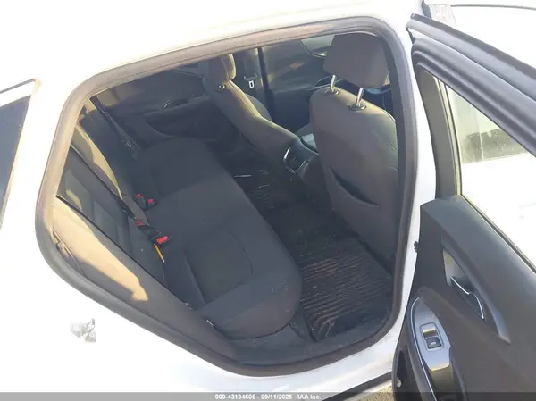 1G1ZE5ST6HF262006 2017 CHEVROLET MALIBU - Image 8