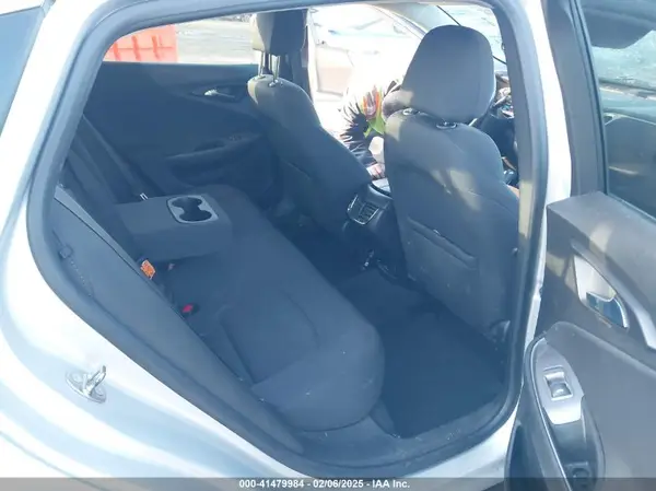 1G1ZE5ST6HF270428 2017 CHEVROLET MALIBU - Image 8