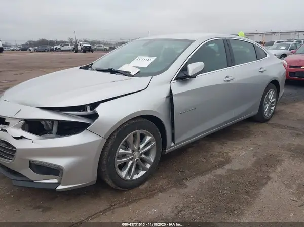 1G1ZE5ST6HF285947 2017 CHEVROLET MALIBU - Image 2