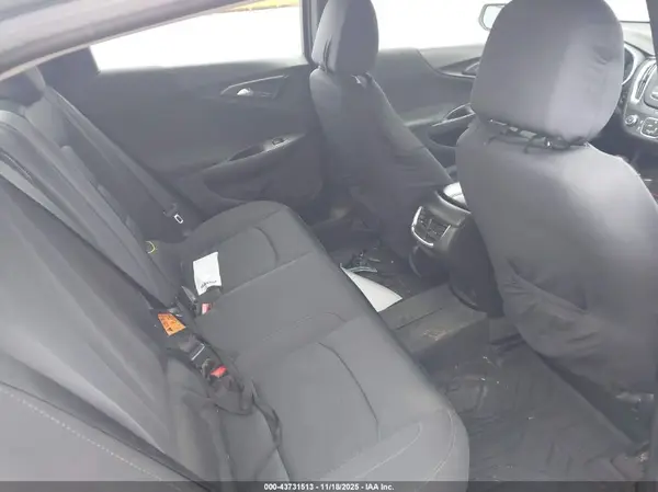 1G1ZE5ST6HF285947 2017 CHEVROLET MALIBU - Image 8